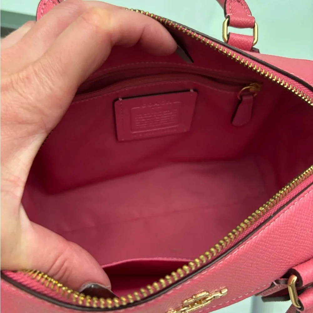 Authentic Coach Pink Mini Bennett/Excellent Condition - Picture 7 of 10